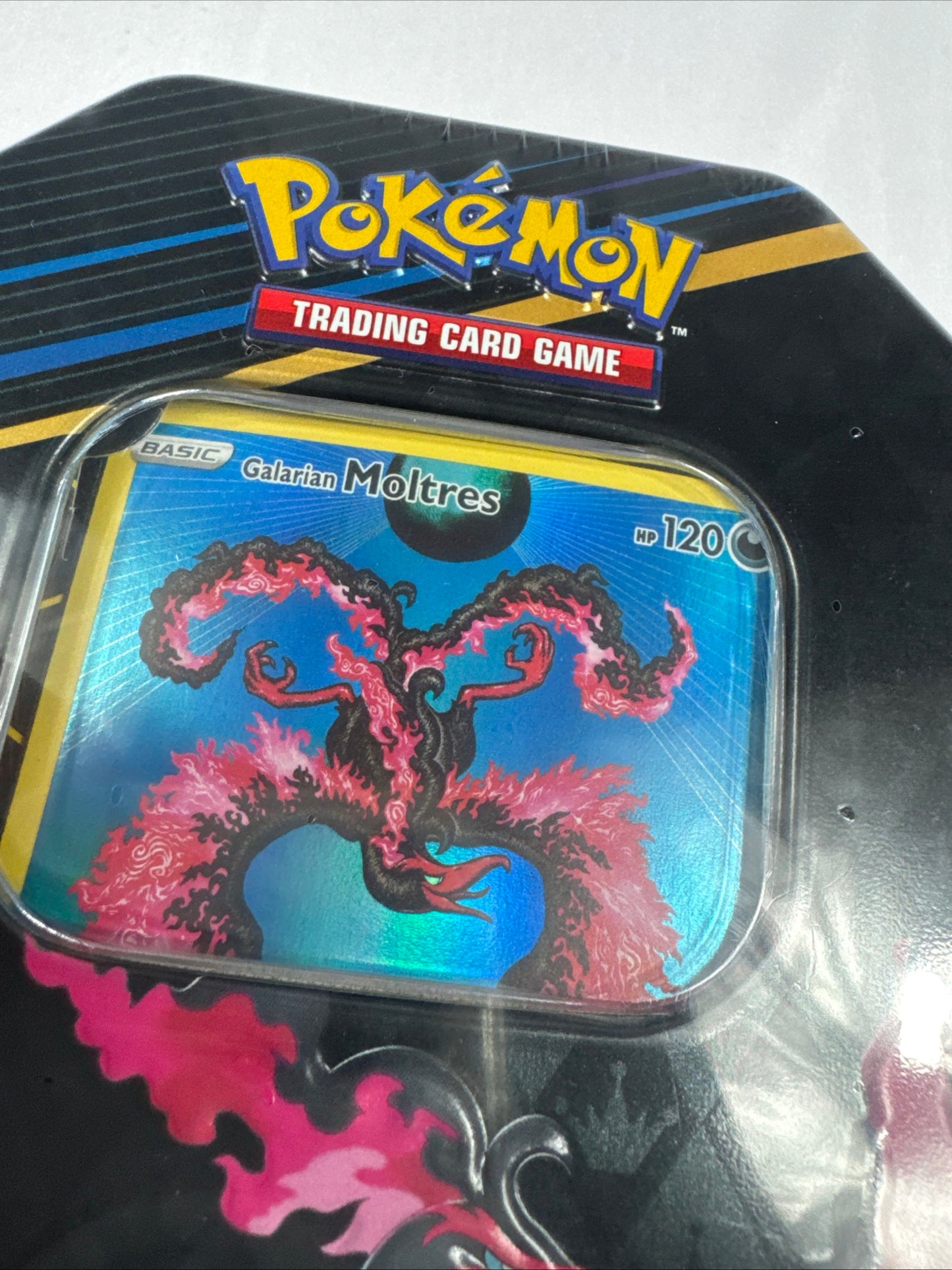 The Pokemon TCG: Crown Zenith Tin - Moltres